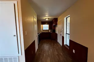 129 E John St, Centerville, TX 75833 - Photo 8