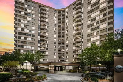 3525 Sage Road #1313, Houston, TX 77056 - Photo 2