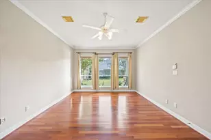 4610 Sterling Wood Way, Houston, TX 77059 - Photo 20