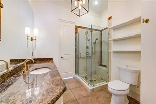 4615 Laurel St, Bellaire, TX 77401 - Photo 26