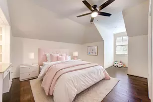4615 Laurel St, Bellaire, TX 77401 - Photo 36