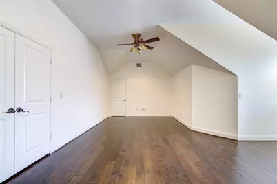 4615 Laurel Street, Bellaire, TX 77401 - Photo 40