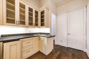 4615 Laurel St, Bellaire, TX 77401 - Photo 24