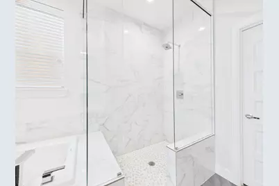 2761 Clinton Drive, Houston, TX 77020 - Photo 22