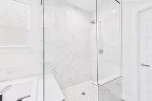 2761 Clinton Dr, Houston, TX 77020 - Photo 22