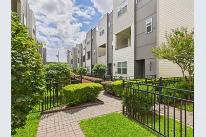 2761 Clinton Drive, Houston, TX 77020 - Photo 36