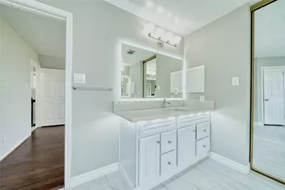619 Green Belt Drive, Sugar Land, TX 77498 - Photo 18