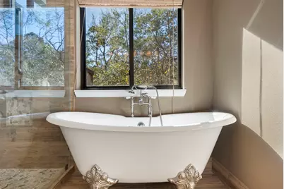 98 S Wilde Yaupon Court, The Woodlands, TX 77381 - Photo 14