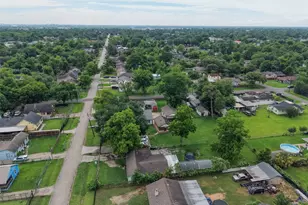 1213 Post St, Houston, TX 77022 - Photo 18