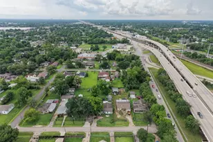 1213 Post St, Houston, TX 77022 - Photo 12