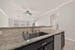 22531 Mary Rogers Trl, Richmond, TX 77469 - Photo 18
