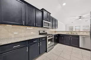22531 Mary Rogers Trl, Richmond, TX 77469 - Photo 14