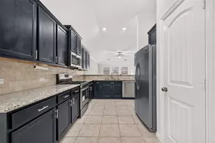 22531 Mary Rogers Trl, Richmond, TX 77469 - Photo 16