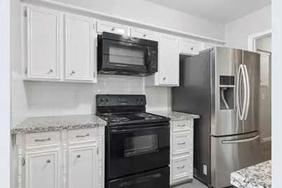 3215 Palm Desert Lane #B, Missouri City, TX 77459 - Photo 12