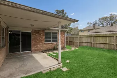 3215 Palm Desert Lane #B, Missouri City, TX 77459 - Photo 2