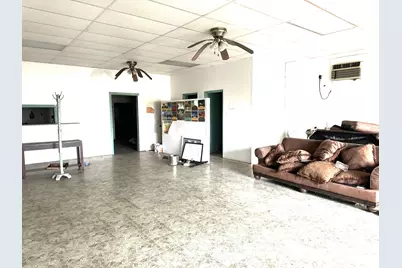 1103 US Highway 59 N, Edna, TX 77957 - Photo 2