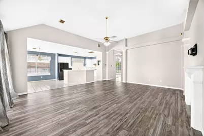 11214 Hillside Glen Trail, Houston, TX 77065 - Photo 12