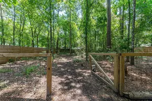 1601 Beech Dr, Conroe, TX 77385 - Photo 12