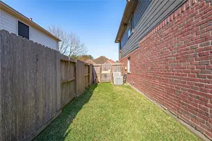 1104 Lake Shore Dr, Pearland, TX 77581 - Photo 36