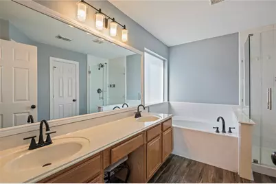 1104 Lake Shore Drive, Pearland, TX 77581 - Photo 22