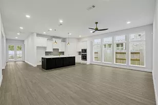 949 Cortez Creek Dr, Conroe, TX 77304 - Photo 4