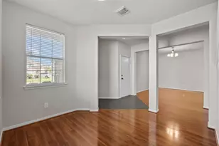 7535 Park Bend Ln, Pasadena, TX 77505 - Photo 8