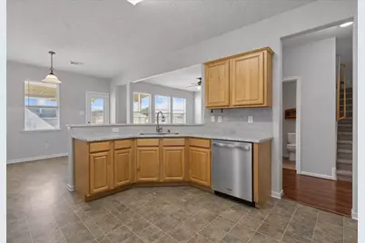 7535 Park Bend Lane, Pasadena, TX 77505 - Photo 12