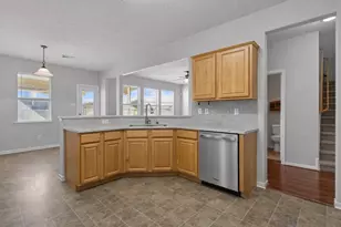 7535 Park Bend Ln, Pasadena, TX 77505 - Photo 12