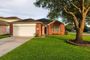 7402 Bering Landing Dr, Cypress, TX 77433 - Photo 2