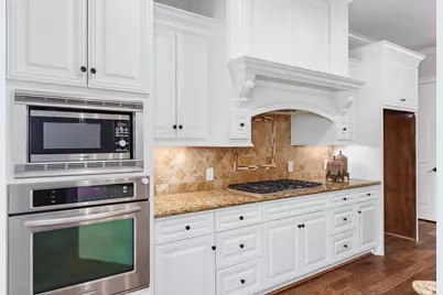 5507 Bright Timber Landing Drive, The Woodlands, TX 77386 - Photo 18