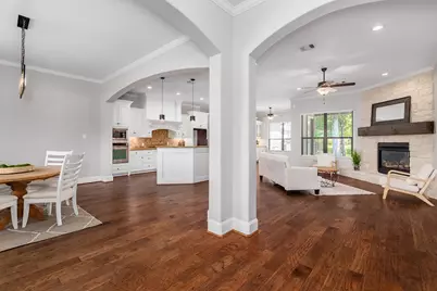 5507 Bright Timber Landing Drive, The Woodlands, TX 77386 - Photo 8
