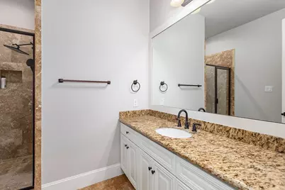 5507 Bright Timber Landing Drive, The Woodlands, TX 77386 - Photo 28
