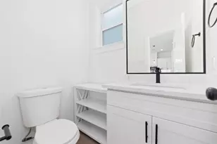 810 Elkhart St, Houston, TX 77091 - Photo 24