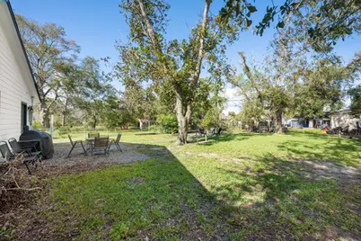 729 Kyle Street, Angleton, TX 77515 - Photo 34