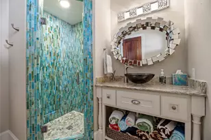 1810 Watercastle Ct, Houston, TX 77077 - Photo 32
