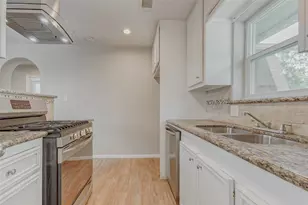 15531 Edenvale St, Friendswood, TX 77546 - Photo 8