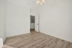 7823 Autumn Hollow Ln, Houston, TX 77041 - Photo 36