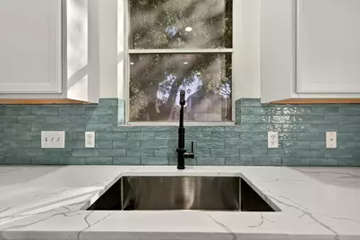 7823 Autumn Hollow Lane, Houston, TX 77041 - Photo 10