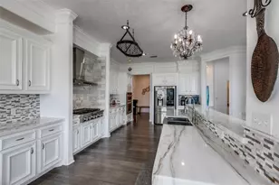 8 Cypress Point Ct, Manvel, TX 77578 - Photo 4