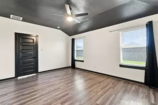14602 Sweetwater Dr, Baytown, TX 77523 - Photo 20