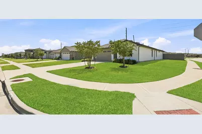 14602 Sweet Water Drive, Baytown, TX 77523 - Photo 2