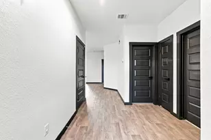 14602 Sweetwater Dr, Baytown, TX 77523 - Photo 6