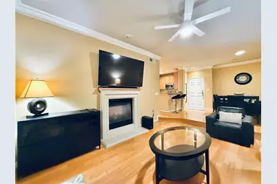 2400 McCue Road #325, Houston, TX 77056 - Photo 2