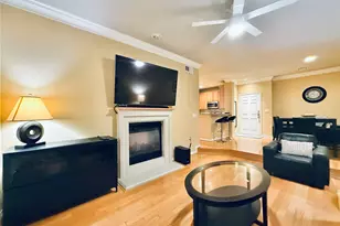 2400 McCue Rd, Houston, TX 77056 - Photo 2