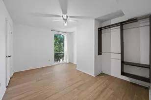 4649 Wild Indigo St, Houston, TX 77027 - Photo 8