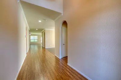 10 Quillwood Place, The Woodlands, TX 77354 - Photo 2