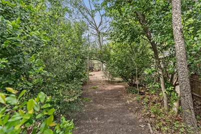 924 Allston Street, Houston, TX 77008 - Photo 34