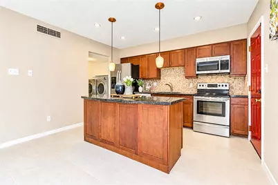 9265 Westwood Village Drive #49, Houston, TX 77036 - Photo 22