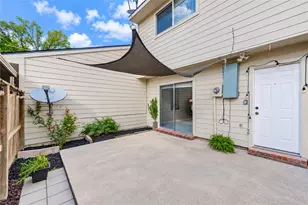 9265 Westwood Village Dr, Houston, TX 77036 - Photo 6