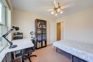 3707 Main Poplar Dr, Houston, TX 77025 - Photo 36